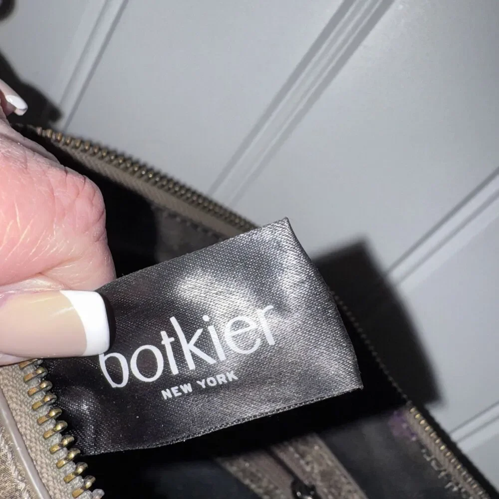 Botkier New York Crossbody Bag Logan Gunmetal Metallic Leather Chain